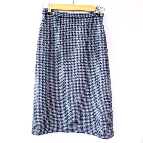 Vintage Dresses & Skirts - Vintage Aston Made in Scotland 100% Pure Wool Pink Blue Midi Skirt Small